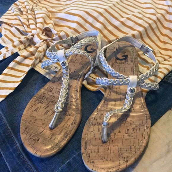 GUESS sandals - Picture 2 of 3
